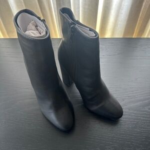 BRAND NEW Black Ankle Boots